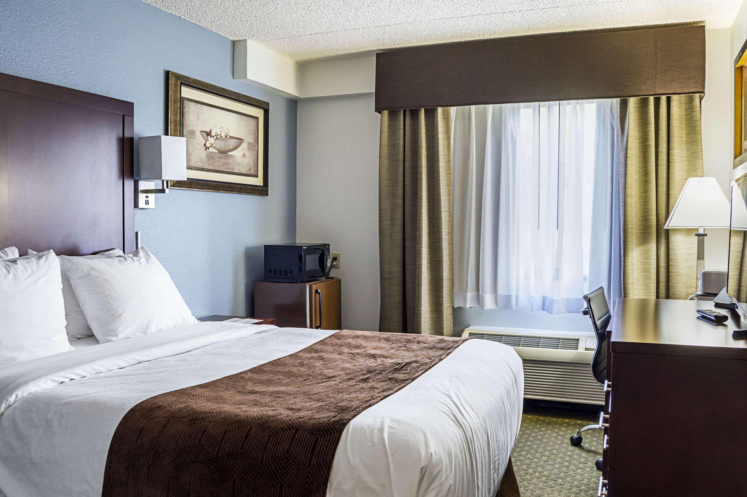 Quality Inn & Suites Clackamas - Portland Eksteriør billede