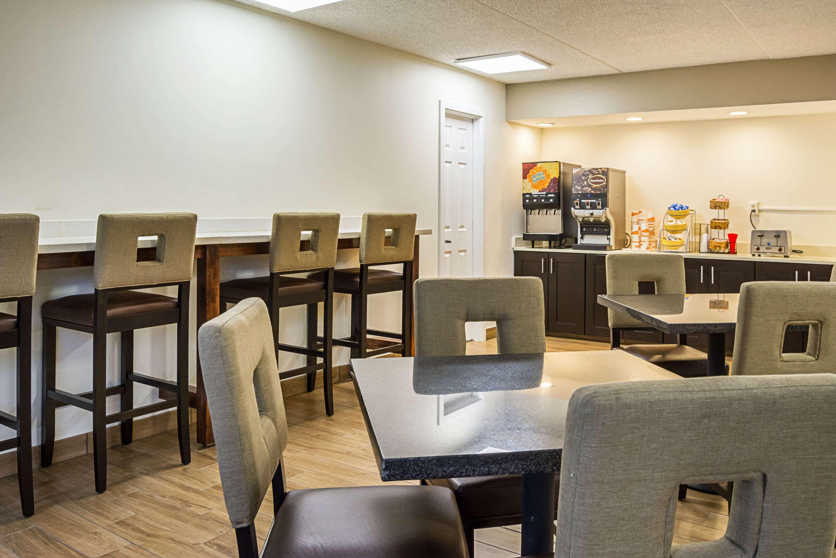 Quality Inn & Suites Clackamas - Portland Eksteriør billede