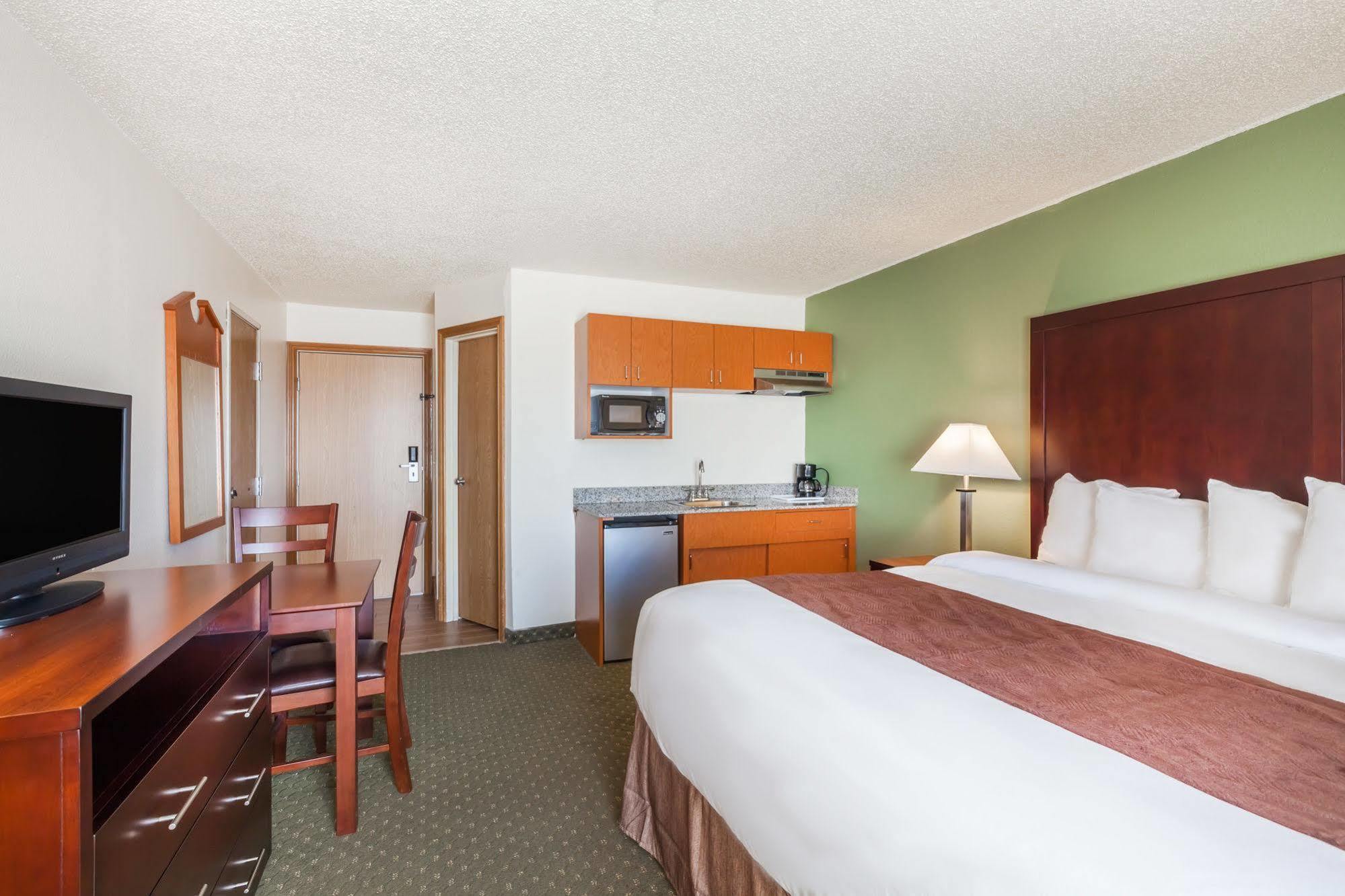 Quality Inn & Suites Clackamas - Portland Eksteriør billede